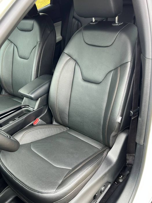 Jeep Compass 2024
II покоління (2nd FL)/MP  •  2.0T 9АТ (203 к.с.)  •