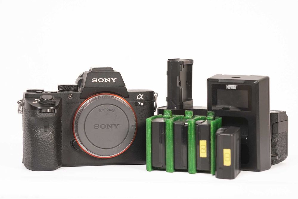 sony a7II + grip, ładowarka 5baterii