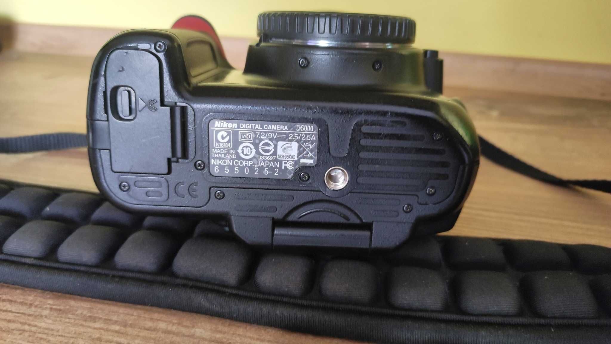 Nikon D5000  rekordzista, świetny stan! Kolekcjonerski.
