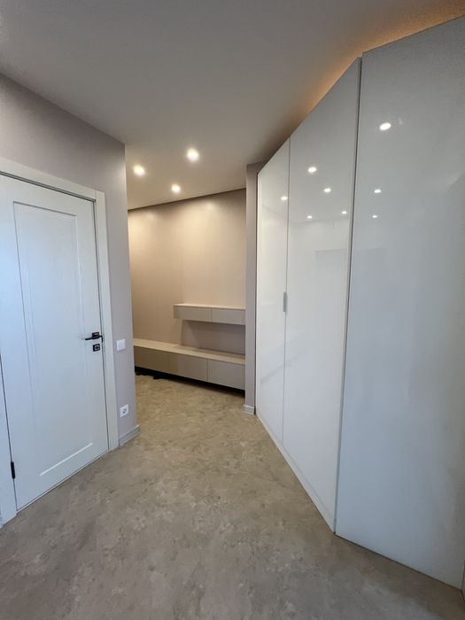 Продам 3-комн.кв.в новострое жк 524 м/р