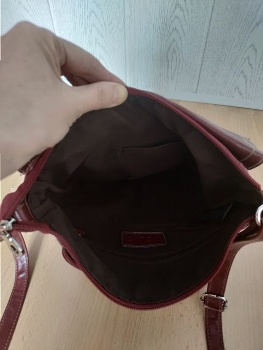 Efektowna torebka Relic est. 1992 kolor burgund