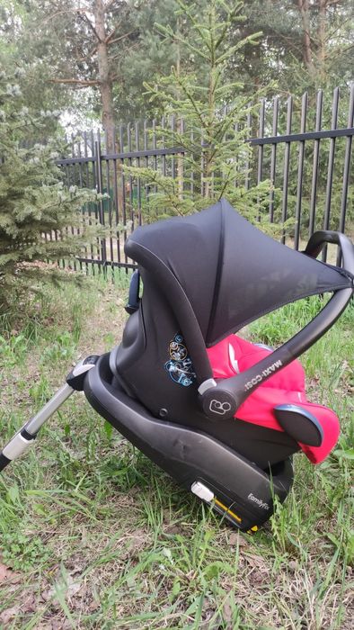 Fotelik z bazą Maxi Cosi CabrioFix