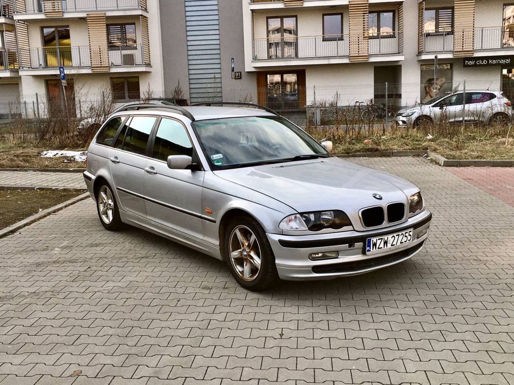 Wynajem aut wypozyczyczalnia Wynająć tanie auto auto na tydzień Kraków