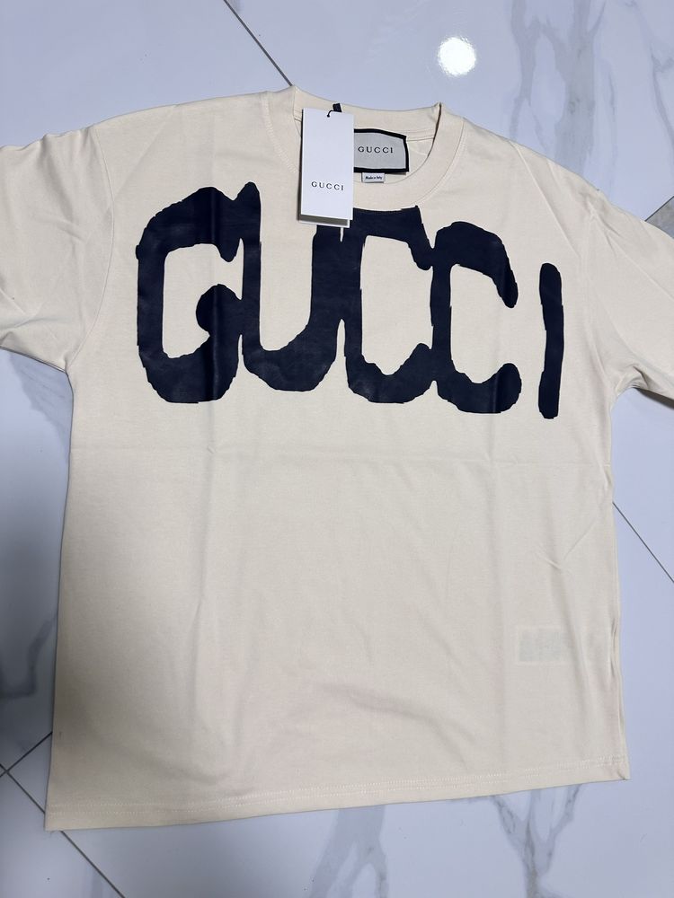 Футболка Balenciaga GUCCI