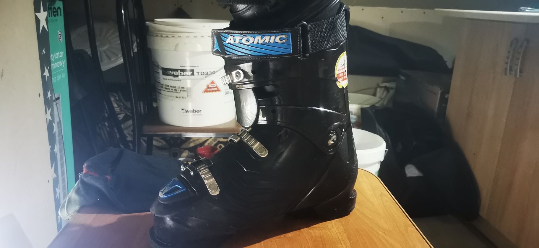 Buty narciarskie Atomic rozmiar 43