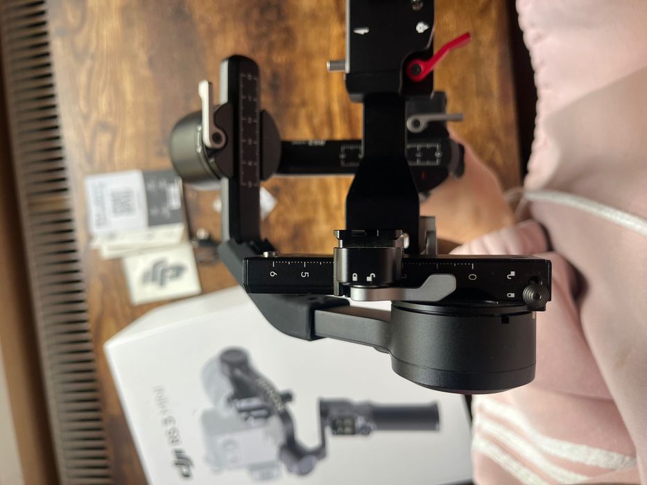 Стабилизатор Dji RS3 mini