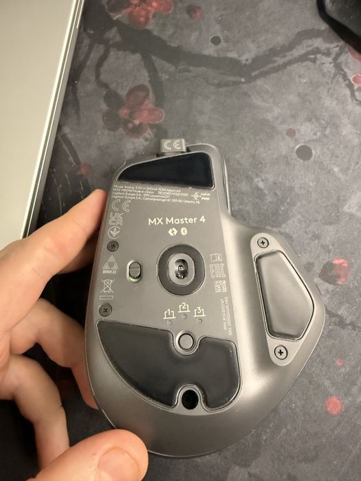 Мишка Logitech master mx 4