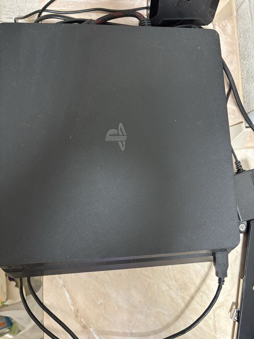 PlayStation4 Slim 1 tb