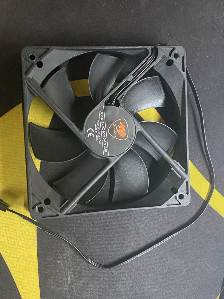 Вентилятор для корпуса  Cougar Adc12025M 12S 120mm