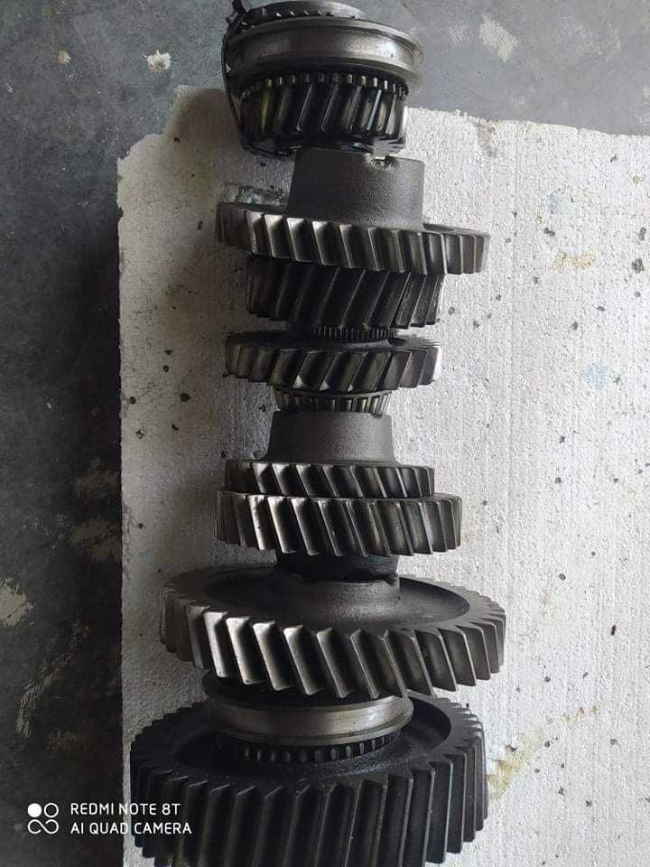 Części do skrzyni biegów Massey Ferguson 6180
