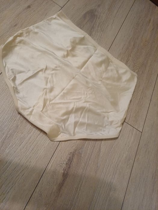 Majtki wyszczuplające