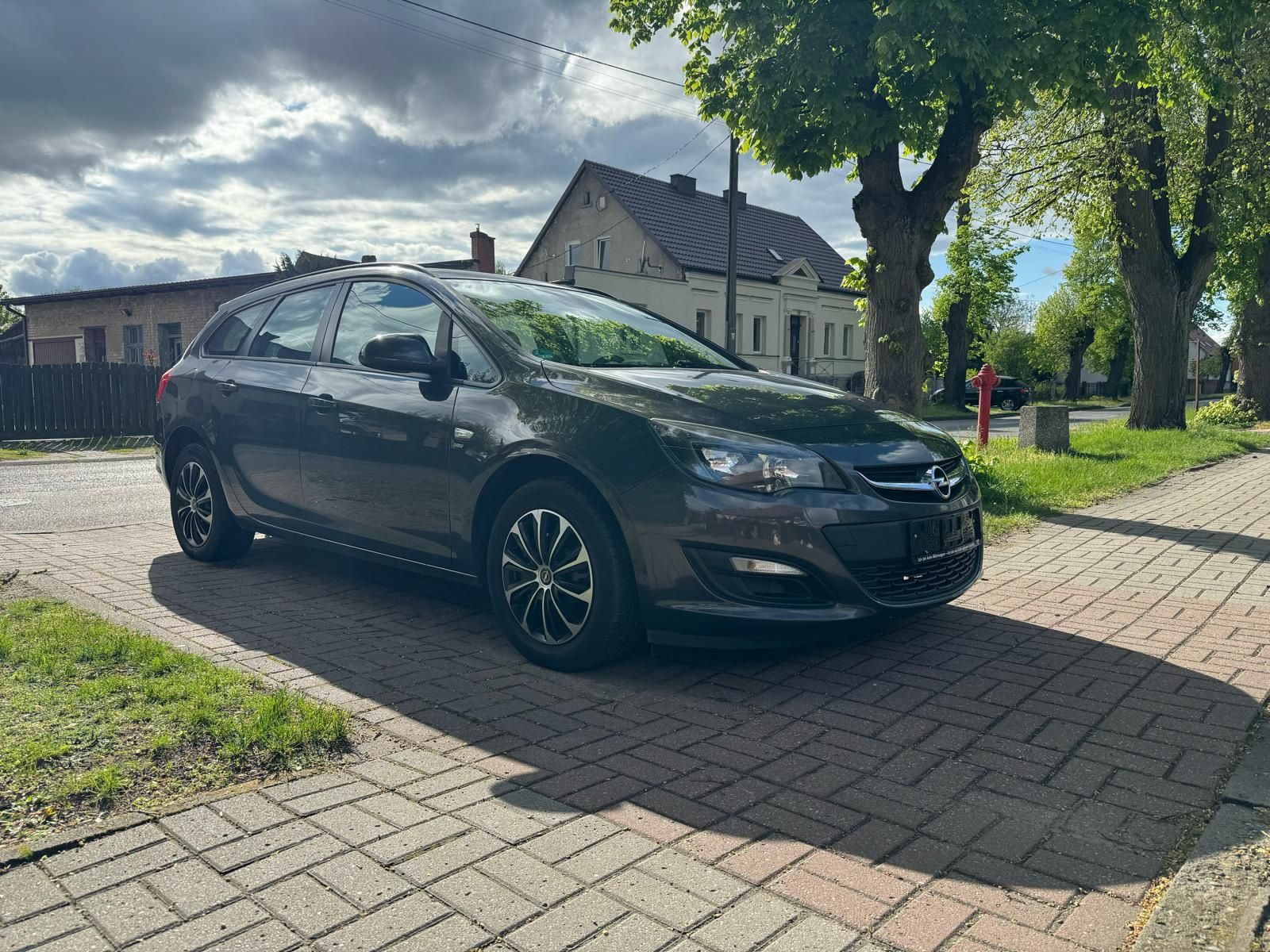 Opel Astra J, SPORTS TOURER 1.7 CDTi, 2014r.