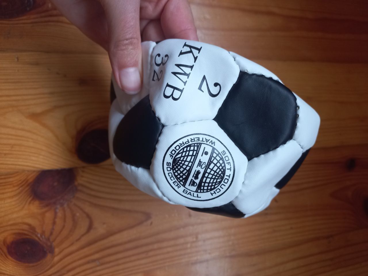 М'яч футбольний розмір 2 hand swen новий