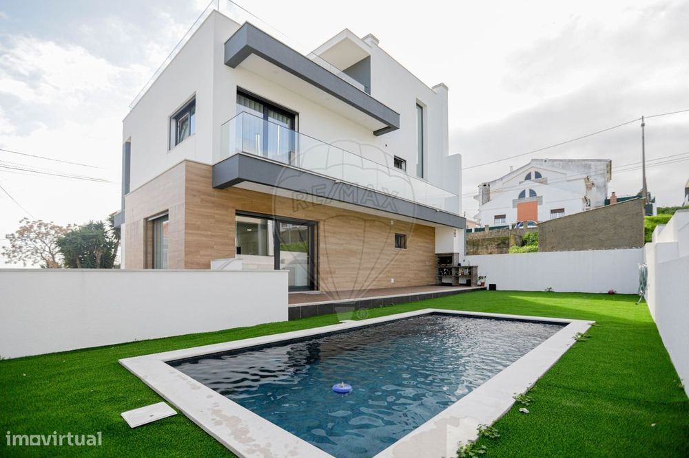 Moradia T4 para arrendamento