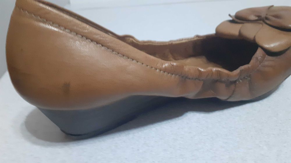 Baleriny na koturnie Ryłko 38