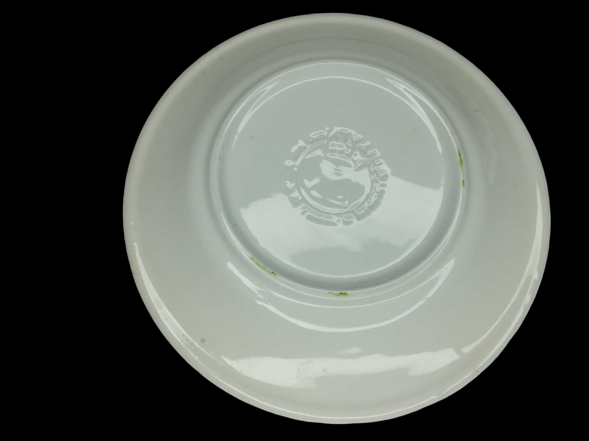 Talerze fajans Włoska ceramika sygnowane  B111911
