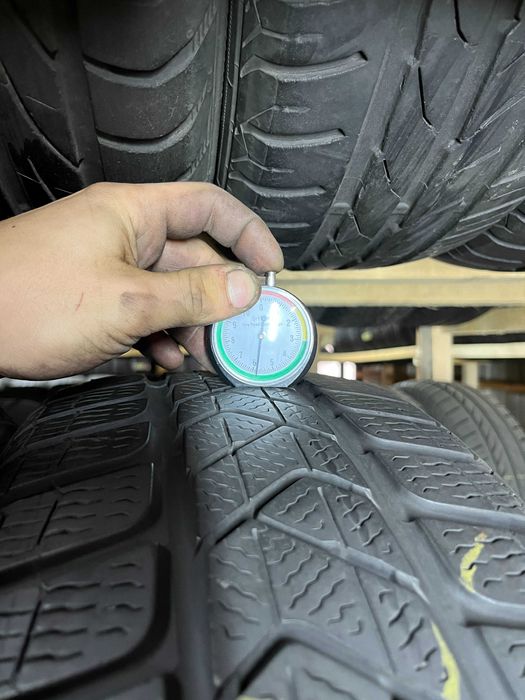 GS693 Зимові шини 215/60r16 Pirelli Sottozero 3 комплект резина р16