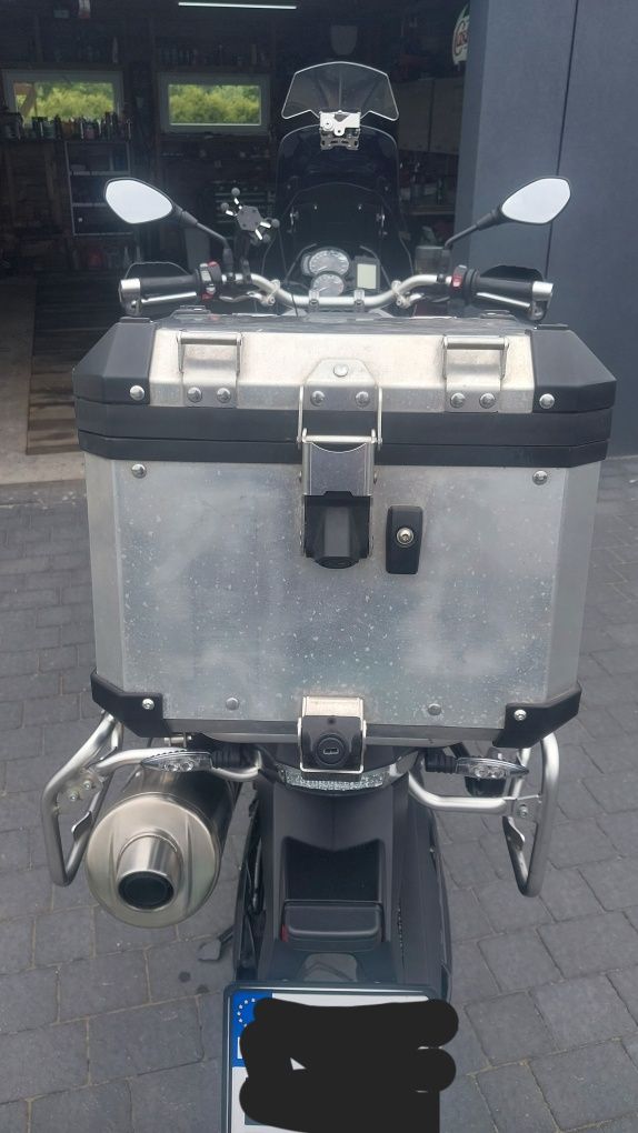 Kufer centralny bmw r1200 f800 gs oryginał kompletny ze stelażem