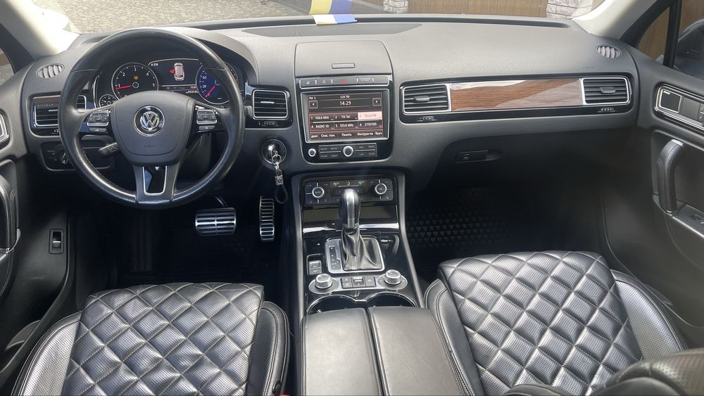 Вольксваген Тоурег