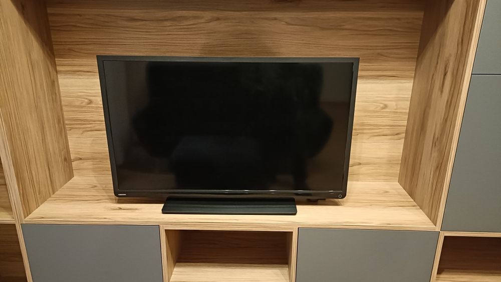 Telewizor 40 cal Toshiba HD