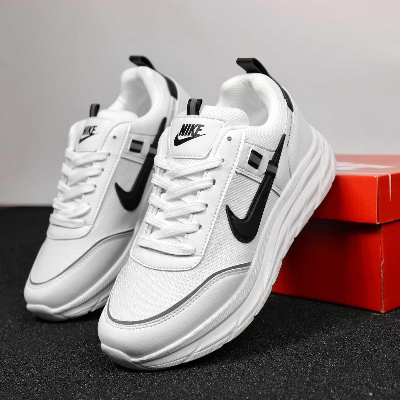 Чоловічі кросівки  Nike білий з чорним 6861 ТОПЧИК