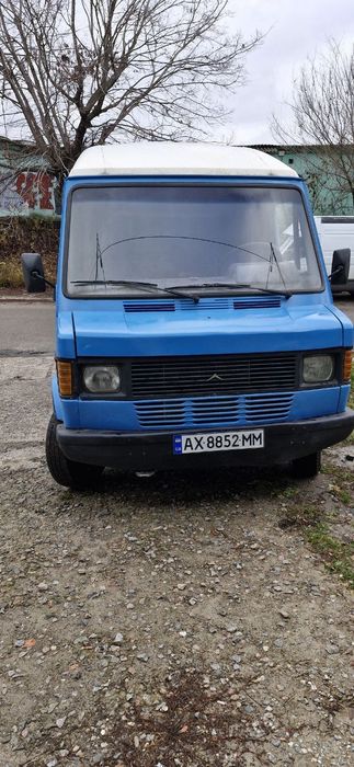 Mercedes т1 208D в отличном состоянии .машинка ухоженная.
