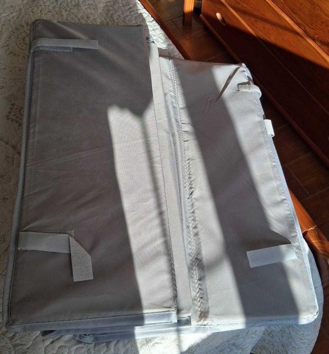 Cama de bebé desdobrável