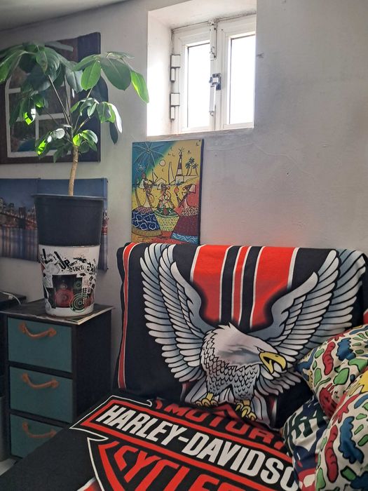 Sotão Charmoso. Metro Chiado, centro Lisboa. Ler texto.