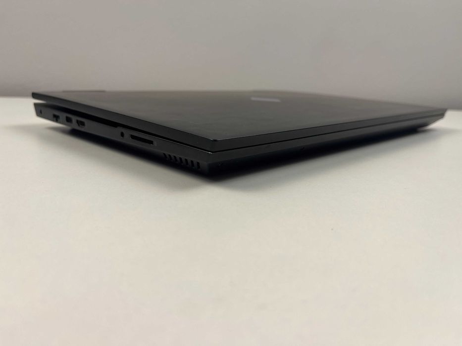 Ноутбук HP OMEN 15-ek0013dx 300Гц i7-10750H 16GB RTX2060 6GB 512GB M.2