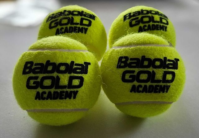 Piłki tenisowe babolat gold academy (4 sztuki)