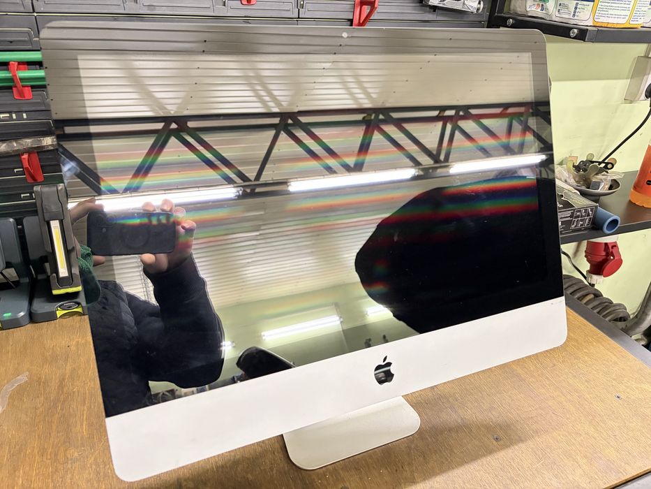 Imac 21,5” 8GB ram 120gb SSD/ 1TB HDD