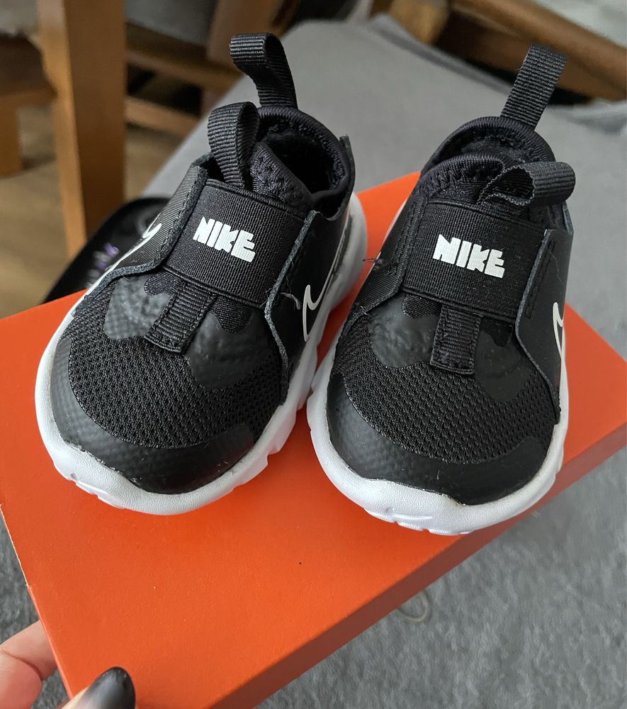Buciki Nike Flex Runner 2 17