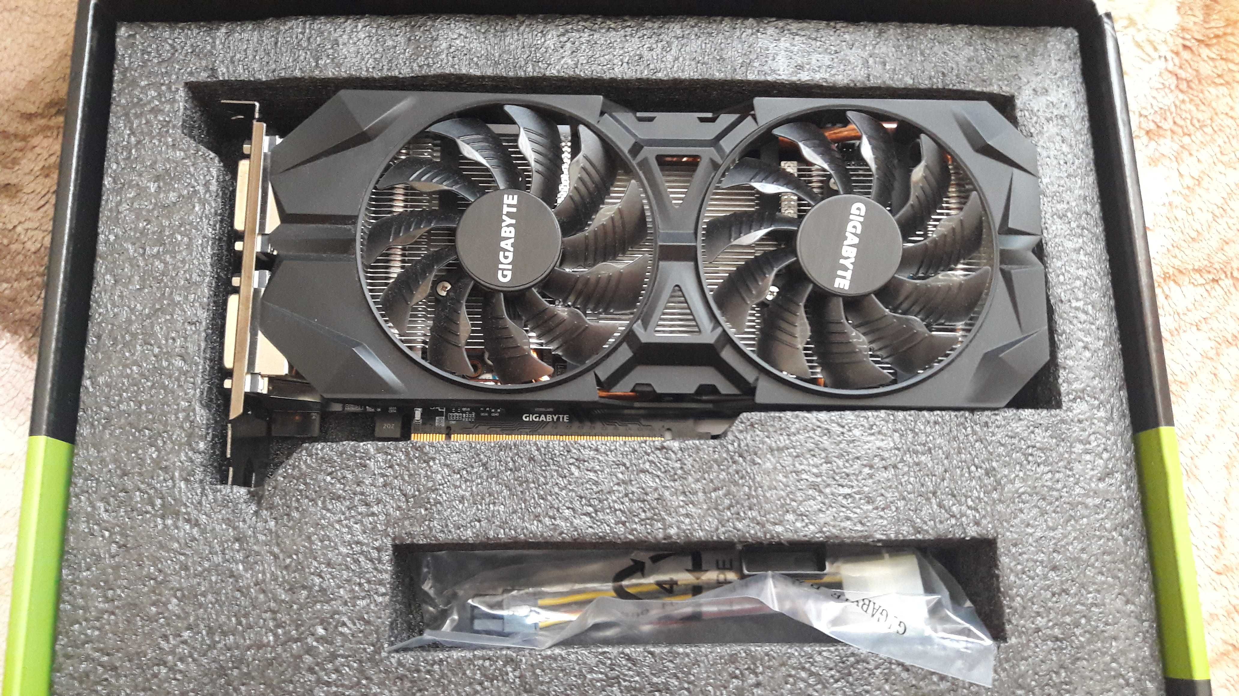 Gigabyte GTX 960, 4GB, DDR5.