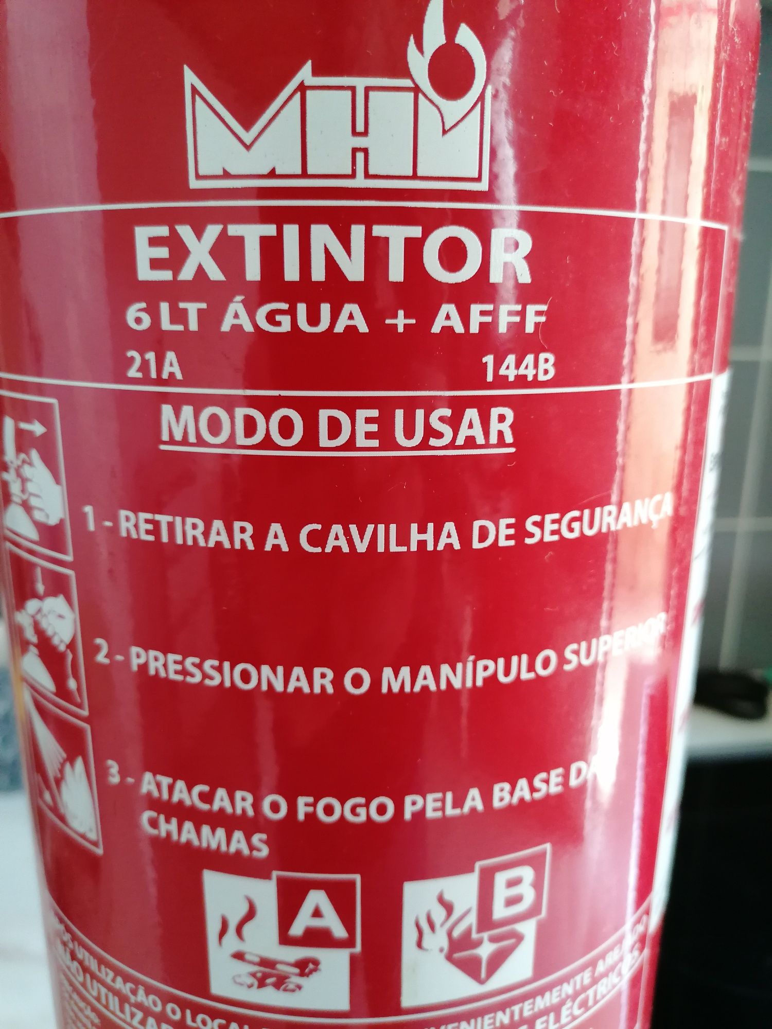 Extintor  6 Lt  Agua + AFFF