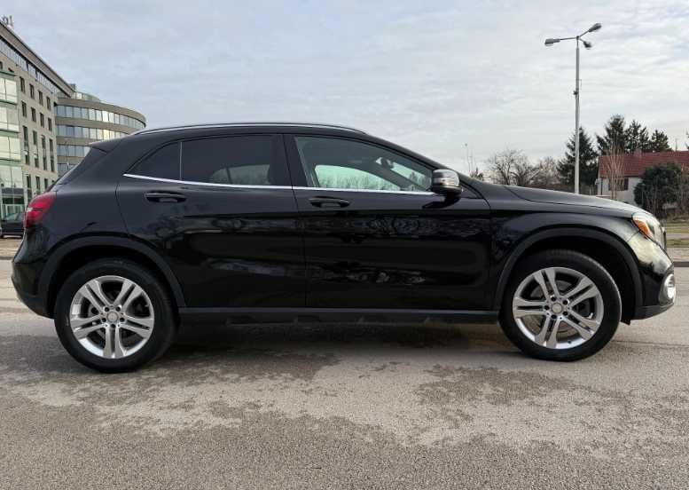 авто з Європи Mercedes-Benz GLA 250