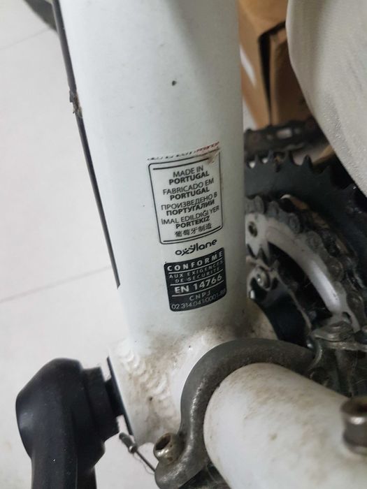 Bicicleta de Homem RockRider com Capacete e Luvas