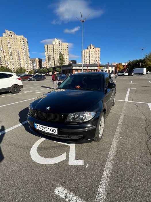 BMW e87 - продам