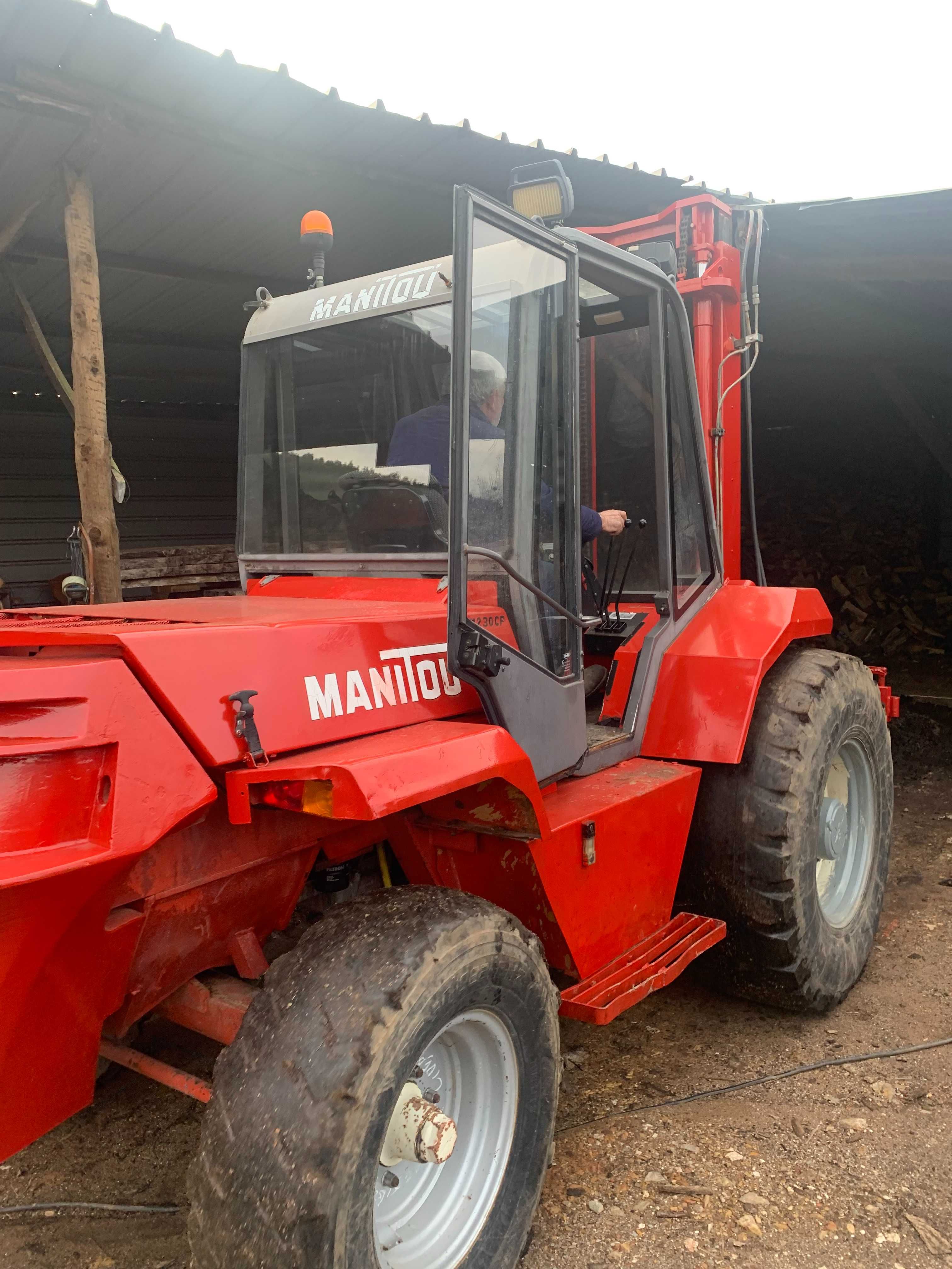 Empilhador MANITOU M230CP