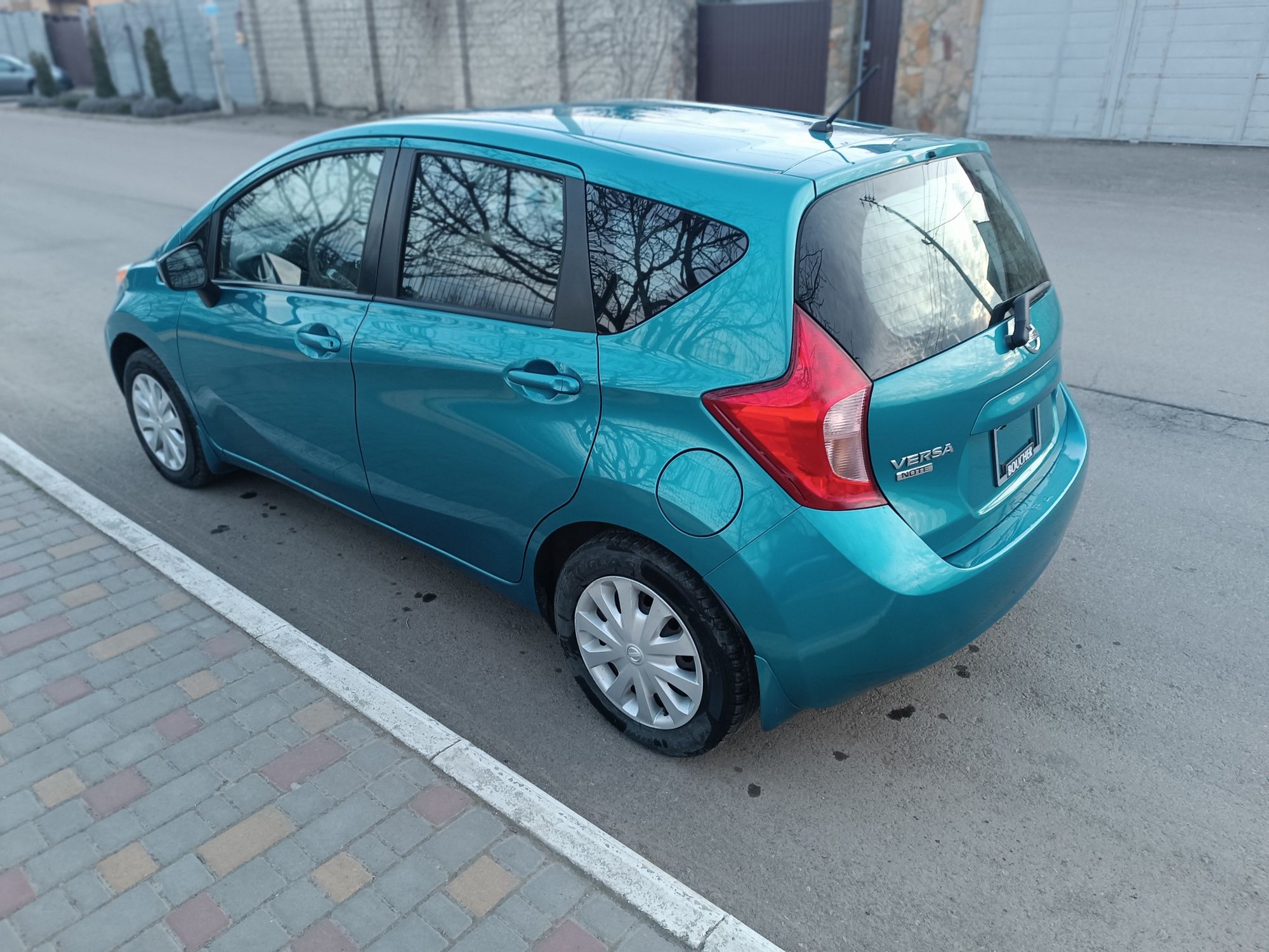 Nissan note versa 2016 год 7499