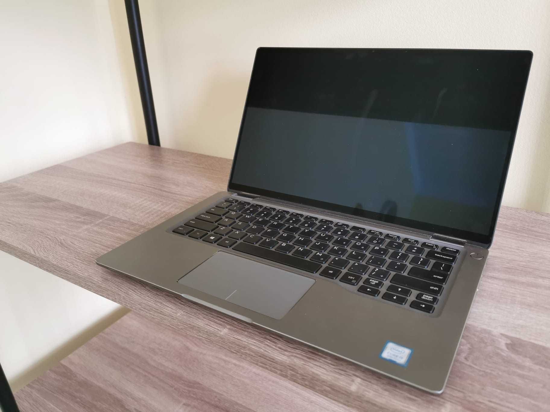 Laptop Dell Latitude 7400 2in1
