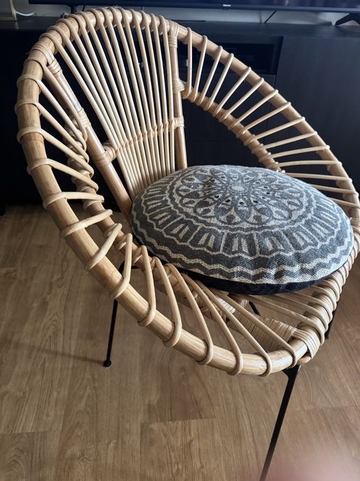 Poltrona em banbu