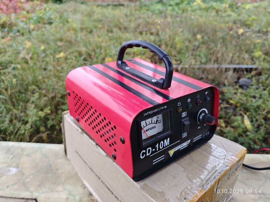 Зарядное устройство для аккумуляторов 6В; 12В