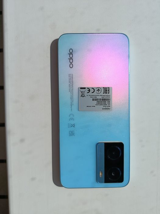 Продам телефон Oppo A57s