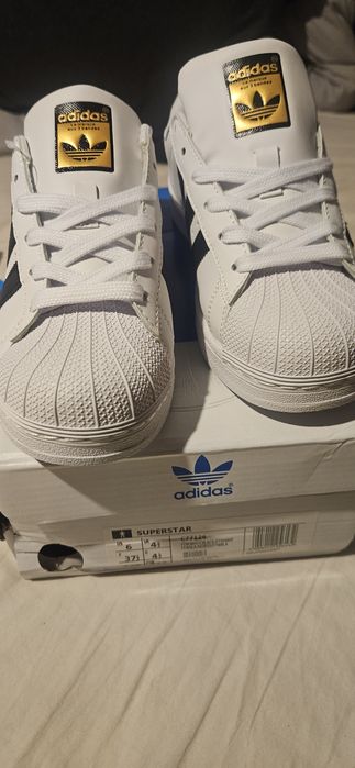 Adidas Superstar