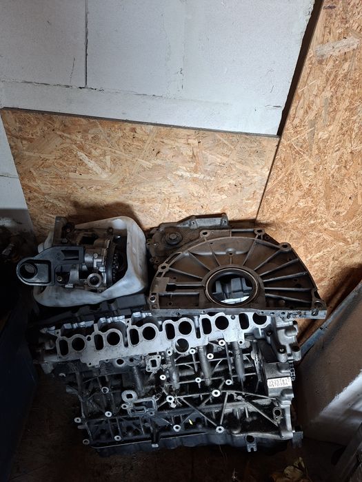 SPRZEDAM N57 3.0A Uszkodzony
