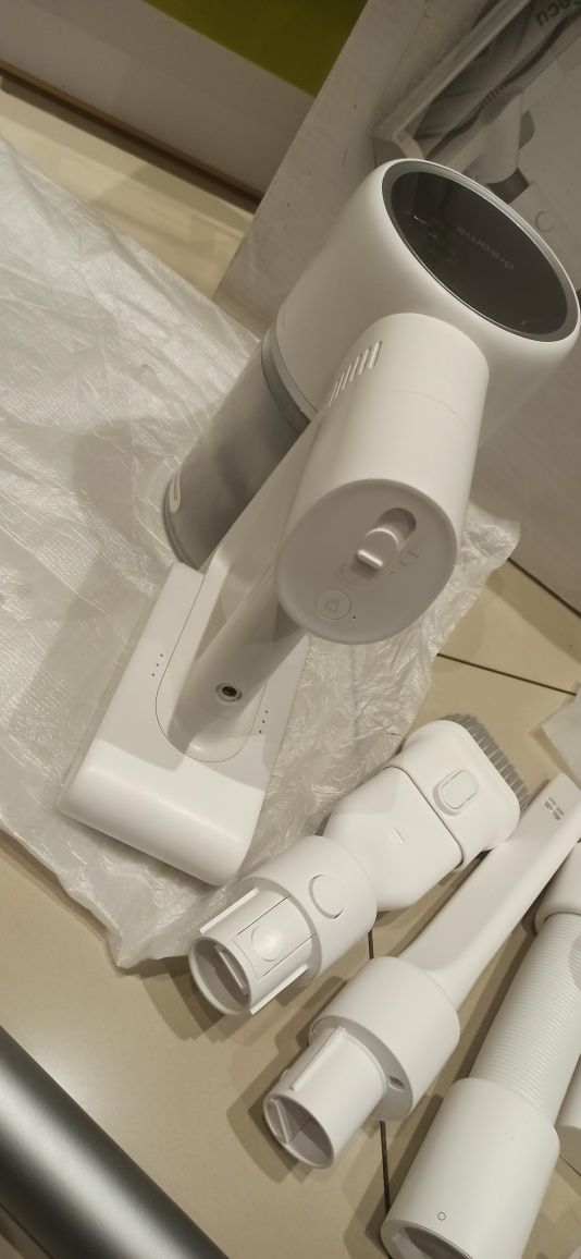Odkurzacz Dreame T10 pełny komplet