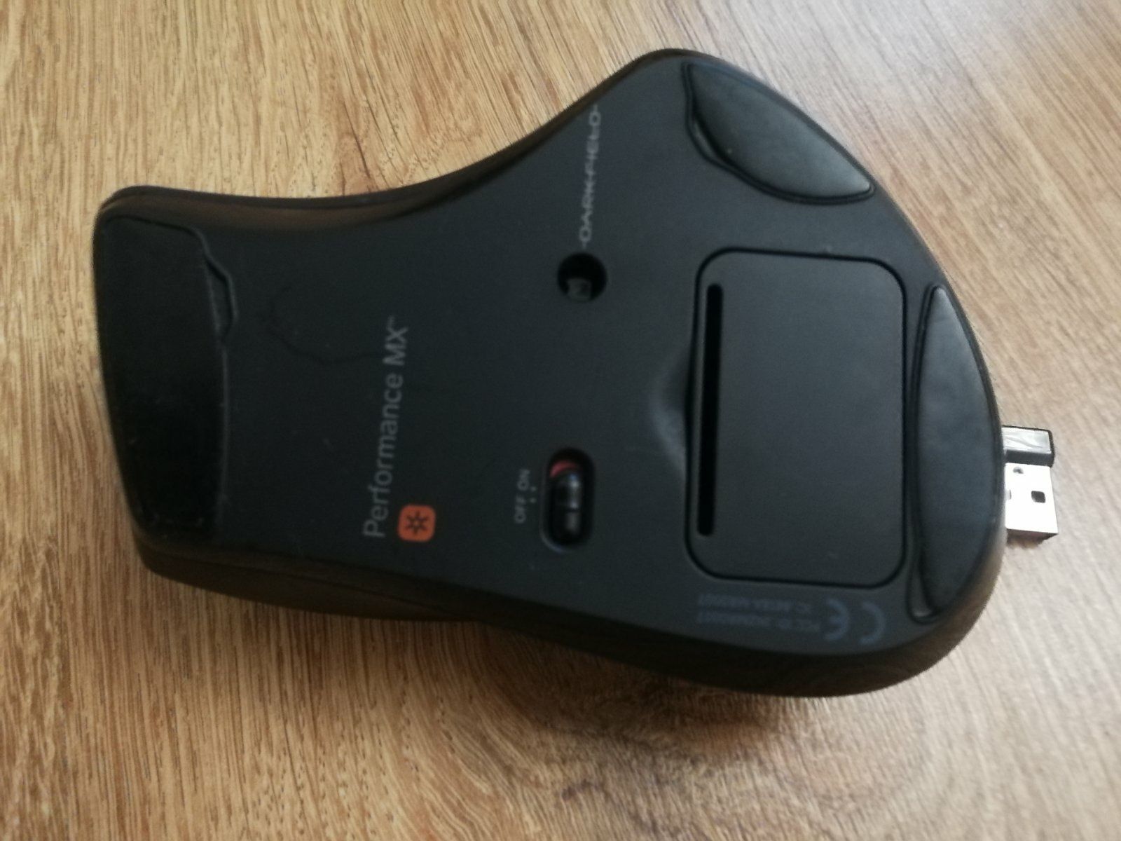 Logitech Performance MX безпровідна мишка