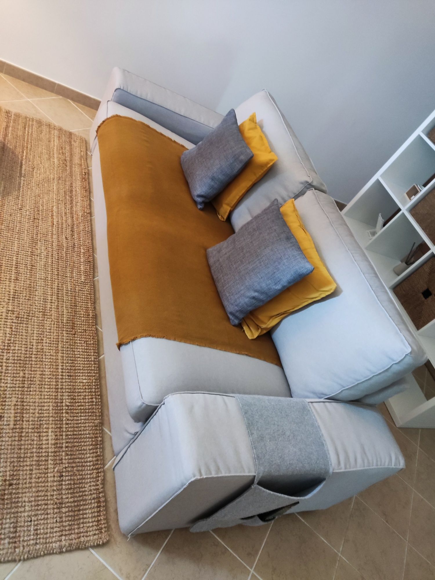 Sofá Kivik (IKEA) de 3 lugares