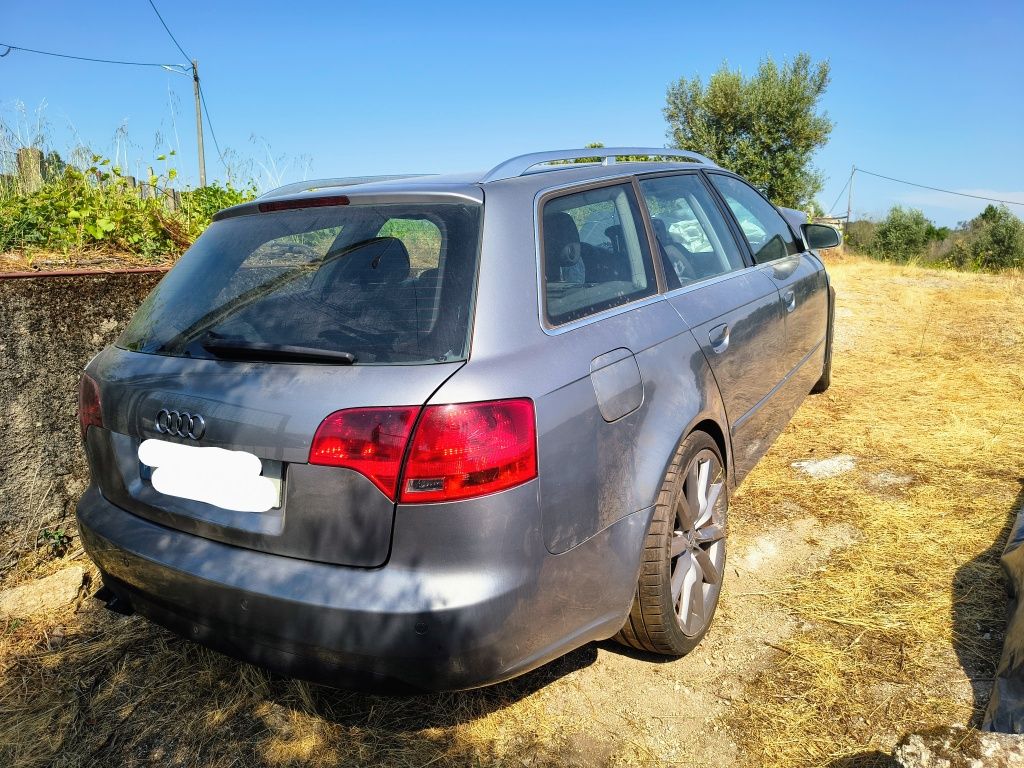 Audi A4 Avant B7 S-Line 2.0 TDI (2006) – Para peças ou projeto