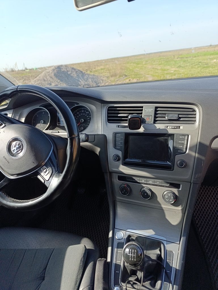 Срочно продам Фольцваген гольф